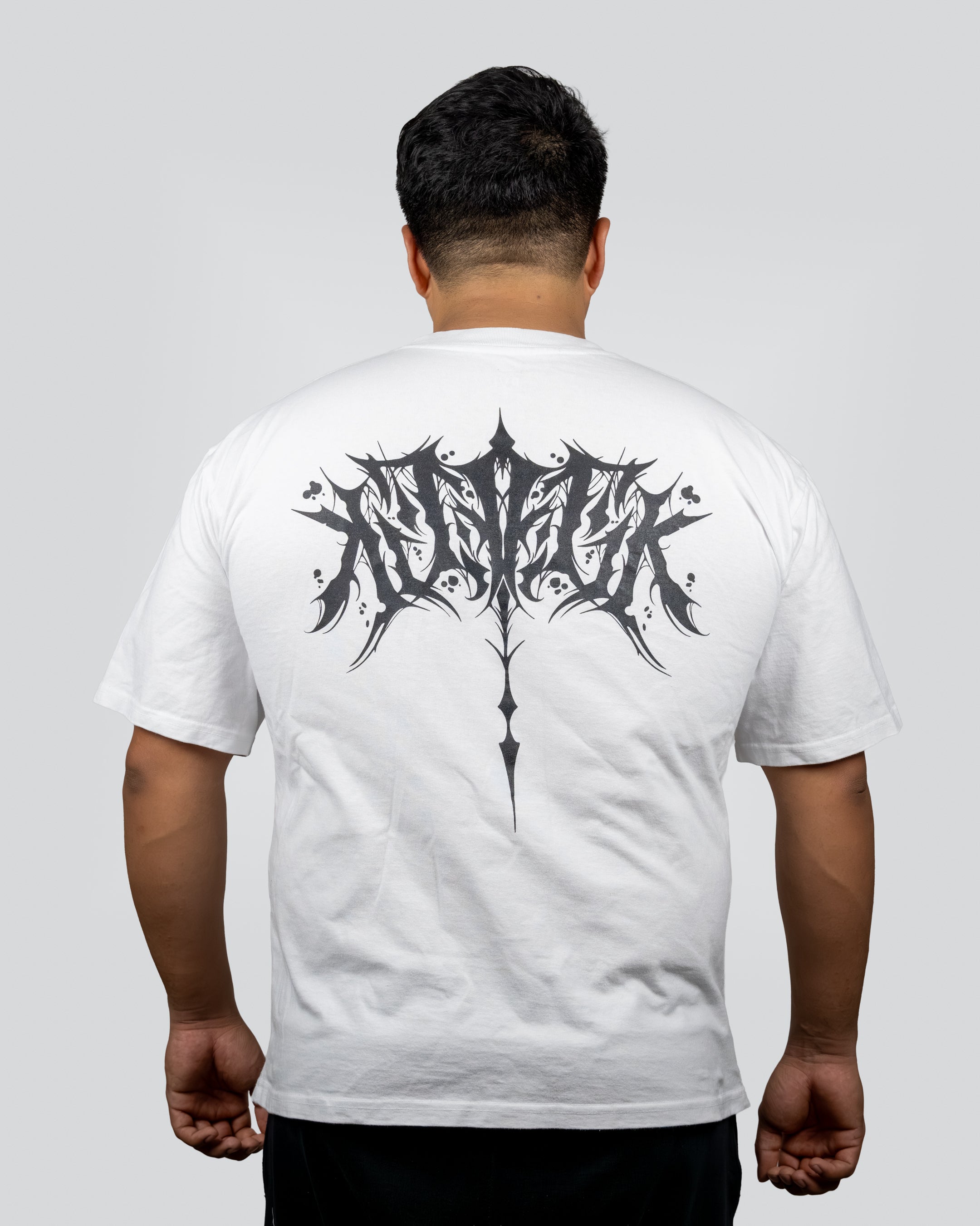 WHITE VENGANCE OVERSIZE T-SHIRT